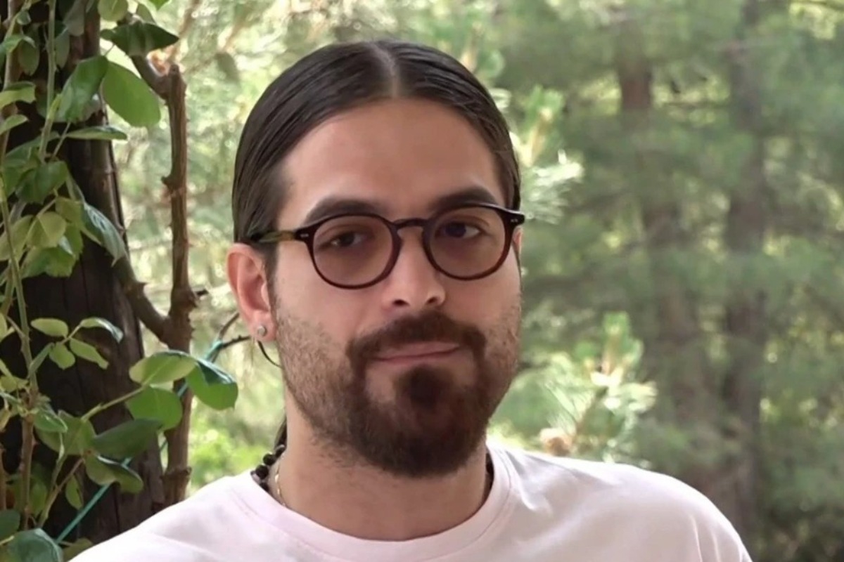 Συγκλονίζει ο Αρης Μουγκοπέτρος: «Δεν ήξερα ότι ο φίλος μου θα μου δώσει μία χειροβομβίδα»