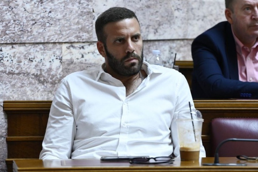 Εμφανίστηκε ο Νίκος Παππάς: «Πρόκληση απέναντι μου» – Όσα ισχυρίζεται για τον ξυλοδαρμό του δημοσιογράφου