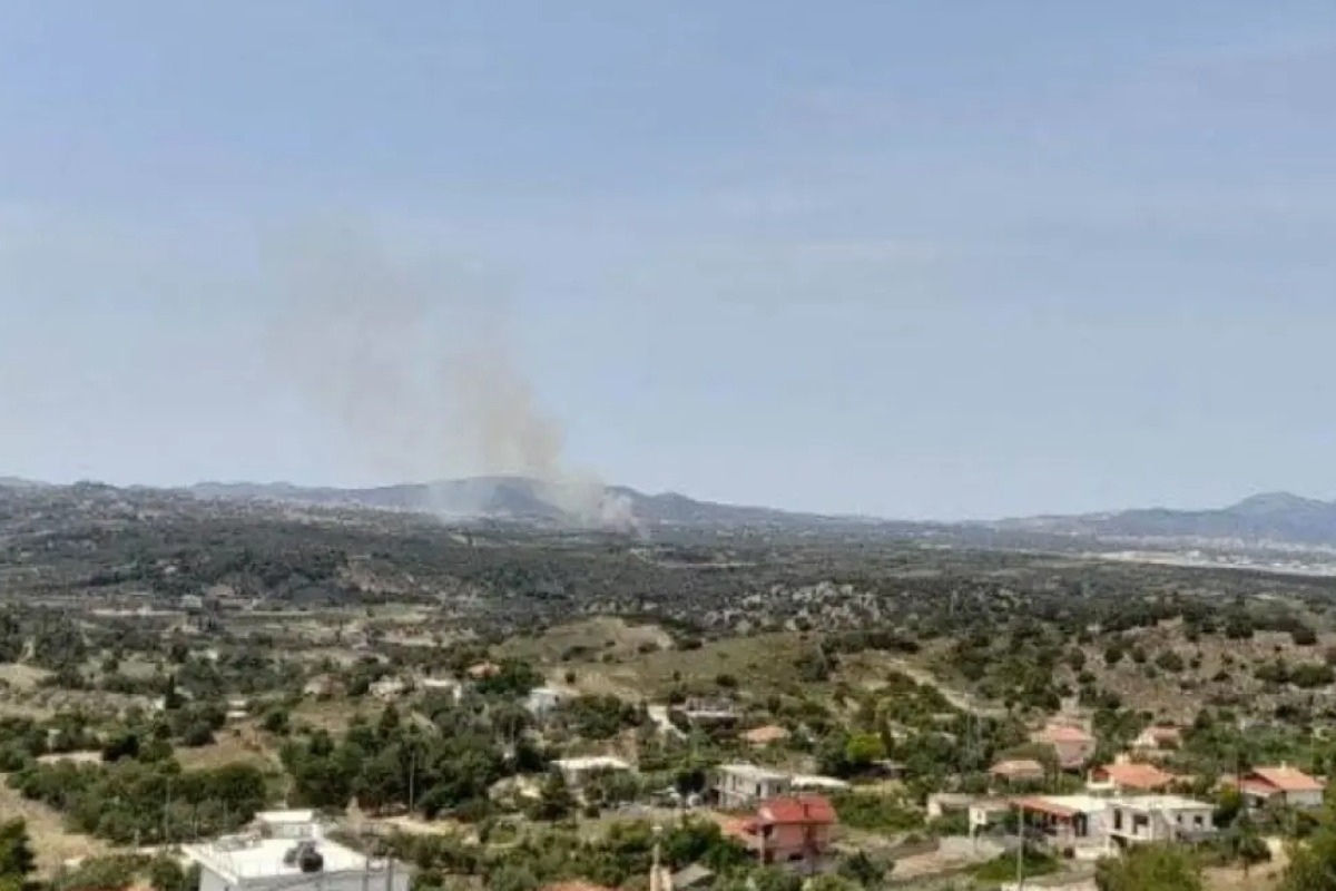 Φωτιά τώρα στο Μαρκόπουλο ‑ Δίνει μάχη η Πυροσβεστική