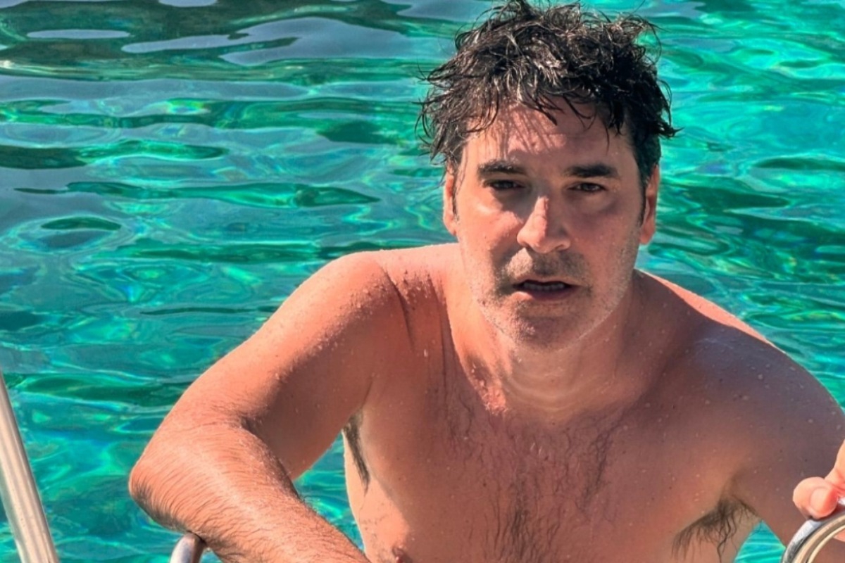 Μόργκαν Φρίμαν: Γιόρτασε τα γενέθλιά του στους Παξούς με τον Χριστόφορο Παπακαλιάτη και τη Μαρία Καβογιάννη