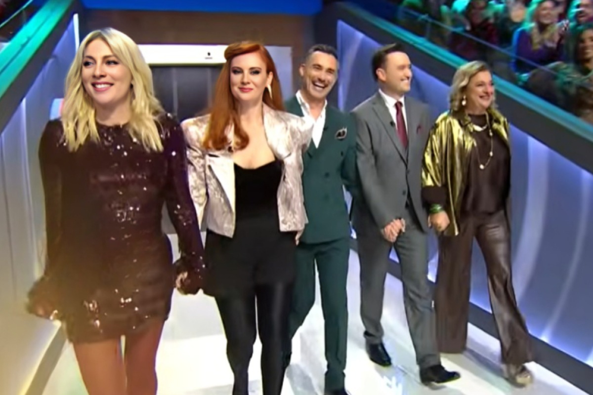 Παρά Πέντε: Τι ώρα θα προβληθεί σήμερα το επετειακό επεισόδιο