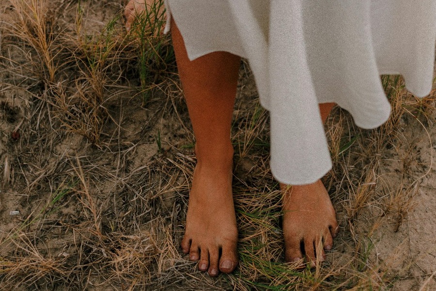 Η καλοκαιρινή συνήθεια που όλες αγαπάμε αλλά μπορεί να σε ταλαιπωρήσει για μέρες