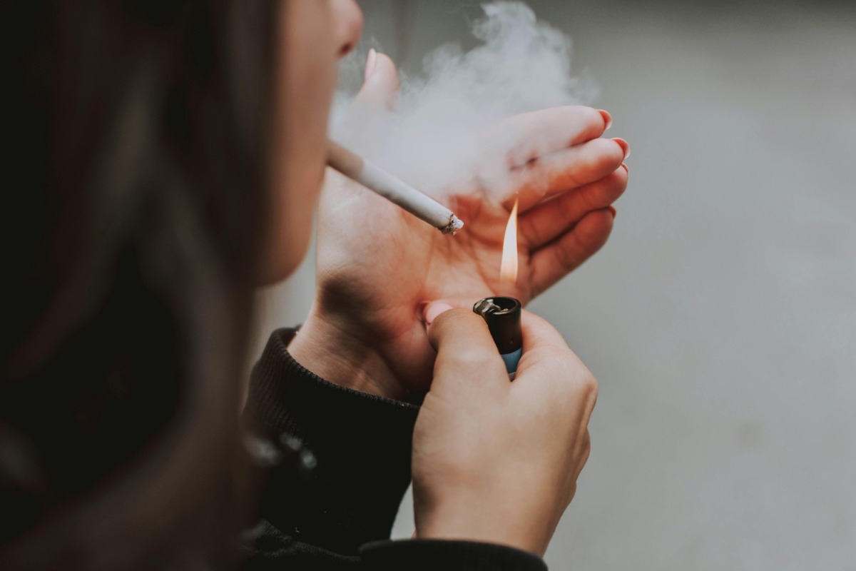 Φωτιά στις τιμές των τσιγάρων βάζει η ΕΕ