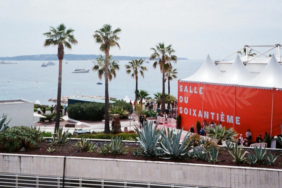 Γιατί υπάρχουν κανόνες ενδυμασίας στο Φεστιβάλ Καννών;