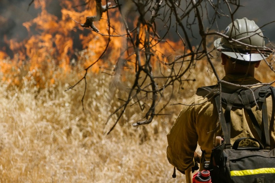 Πυροσβεστική: Κάθε δέκα λεπτά ξεσπά νέα πυρκαγιά