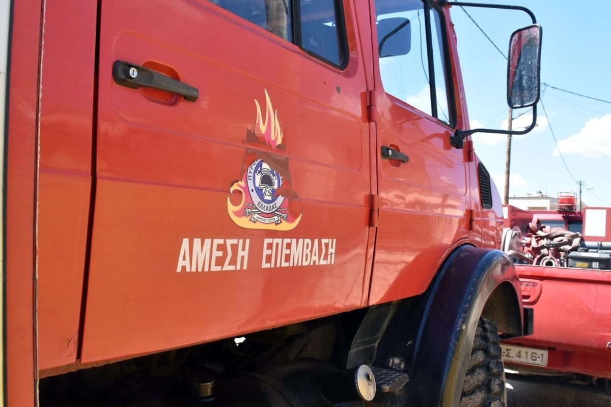 Κατέρρευσε ταράτσα σπιτιού στον Μυλοπόταμο: Ένας άνδρας χωρίς τις αισθήσεις του