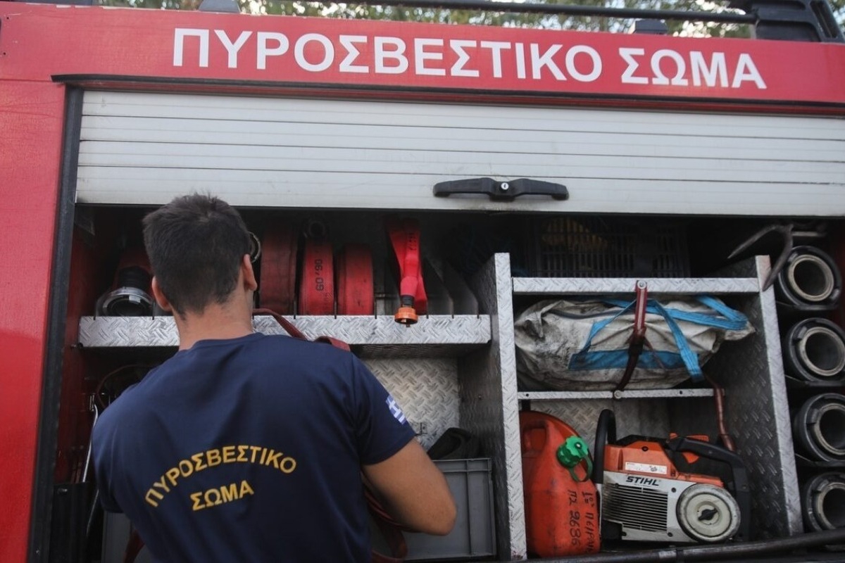 Φωτιά σε διαμέρισμα στην Πανόρμου