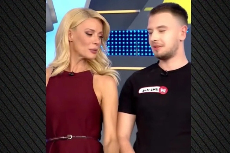 Απίθανος παίκτης στο Ρουκ Ζουκ έκανε προξενιό τον πατέρα του στη Ζέτα Μακρυπούλια