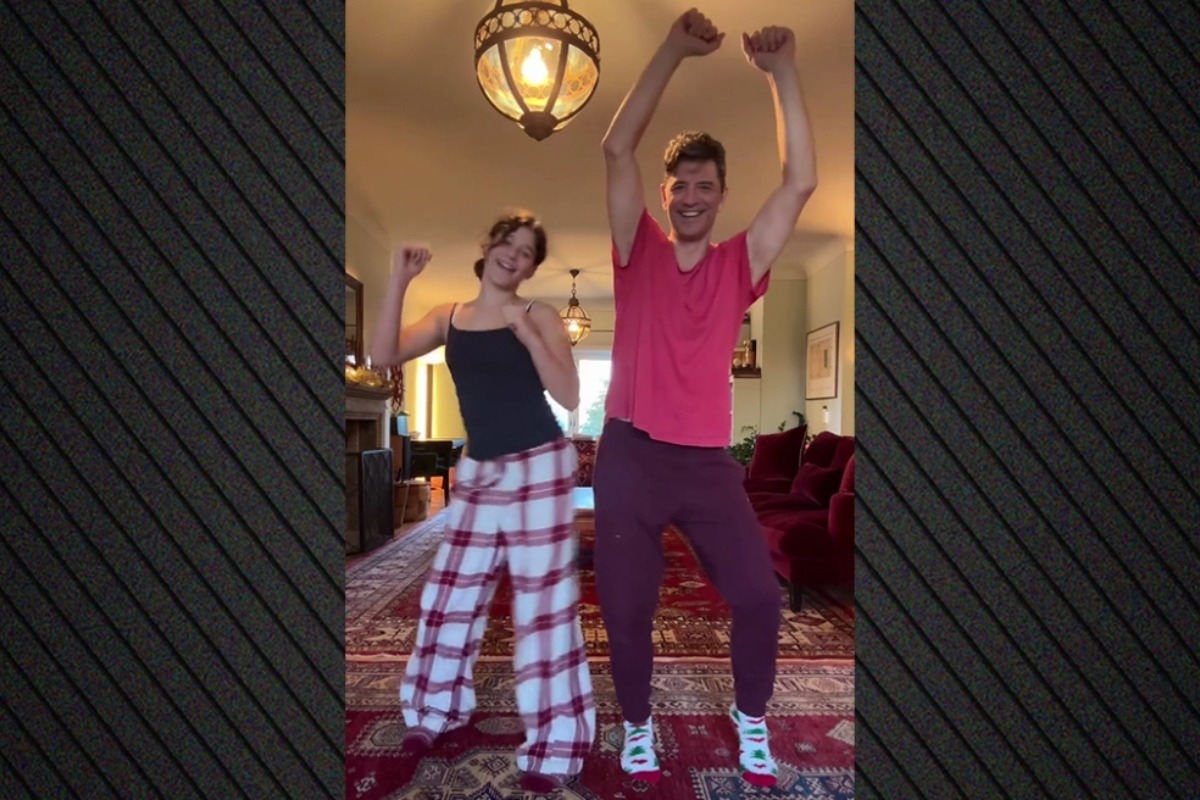 Ο χορός του Σάκη Ρουβά με την κόρη του: Είστε ίδιοι με την Αριάδνη, του γράφουν