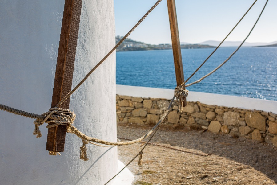 34χρονος εντοπίστηκε νεκρός σε παραλία της Μυκόνου
