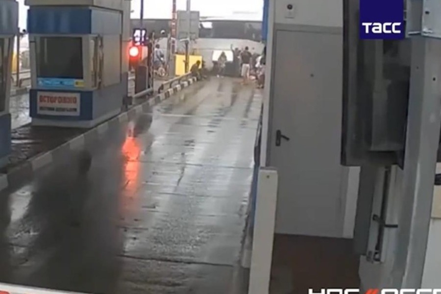 Ρωσία: Λεωφορείο προσέκρουσε σε σταθμό διοδίων και ανετράπη ‑ 39 τραυματίες