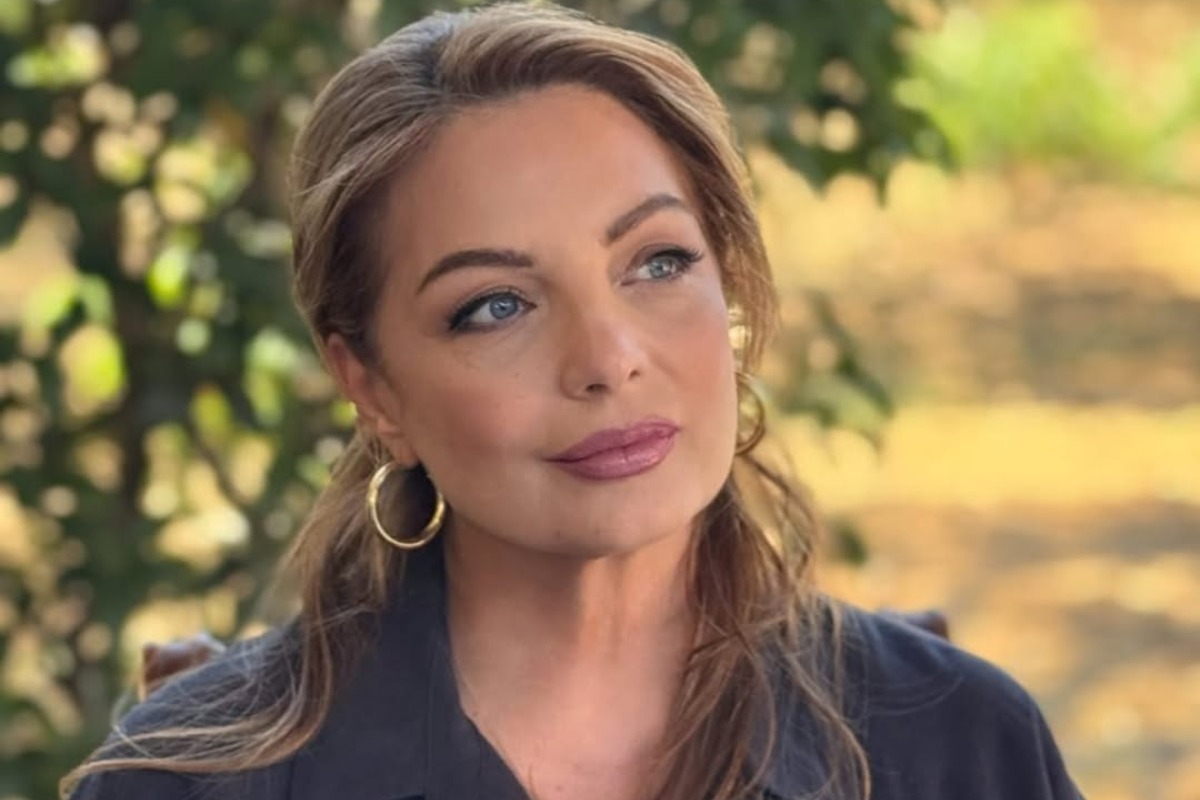 Αέρινο και εκλεπτυσμένο: Η Αντζελα Γκερέκου ξεχώρισε με το απόλυτο boho look