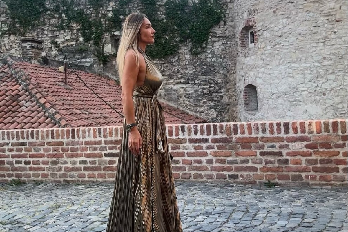 Η Ελένη Πετρουλάκη κάνει το μαύρο ξανά πρωταγωνιστή στις βραδινές εξόδους