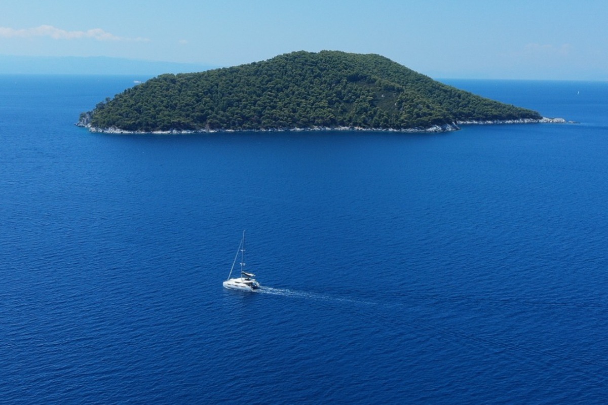 4 ελληνικά νησιά που είναι υπέροχα το φθινόπωρο