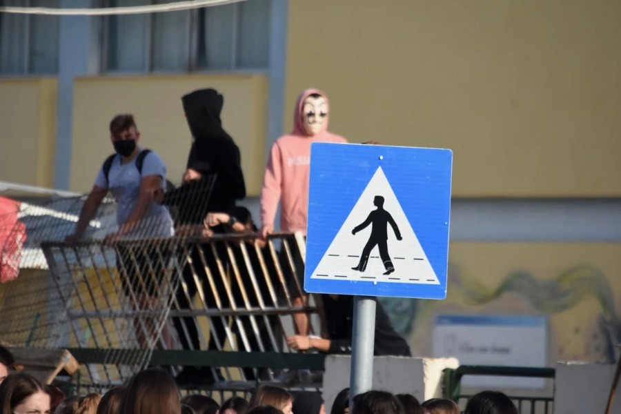 Τι σημαίνει «κοινωνική εργασία στο σχολείο» και γιατί προτείνεται αντί της αποβολής