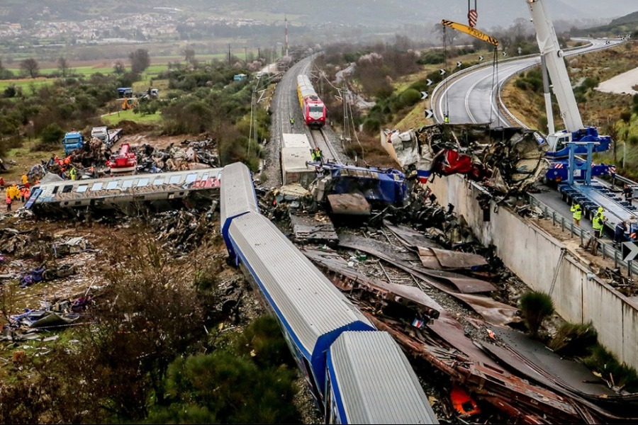Τέμπη: Aδελφός θύματος επέστρεψε με δωροκάρτα της Hellenic Train τα χρήματα του μοιραίου εισιτηρίου στον Καραμανλή