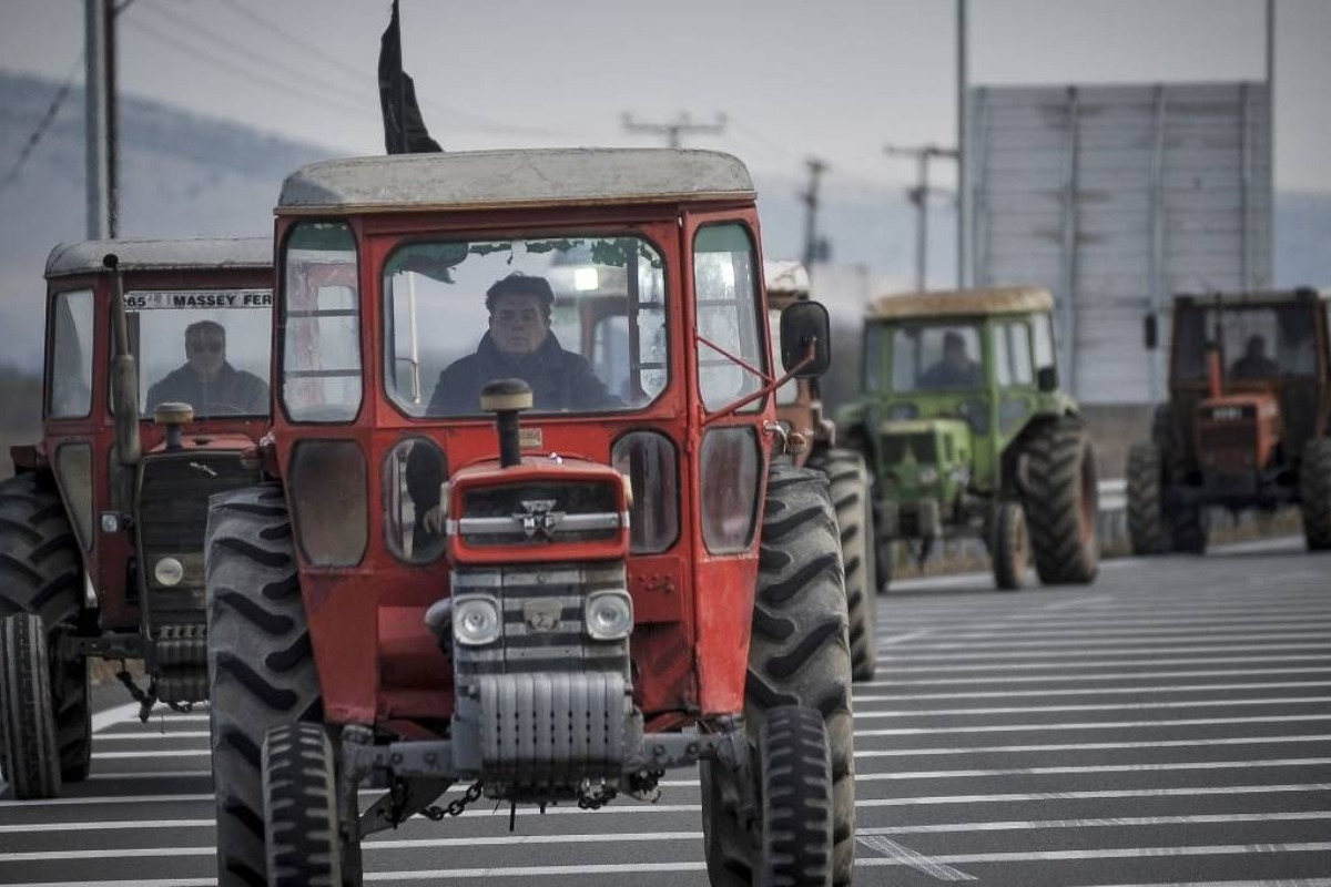 Κλιμάκωση των κινητοποιήσεων αποφάσισαν οι αγρότες ‑ Κλείσιμο και των παρακαμπτήριων οδών αύριο