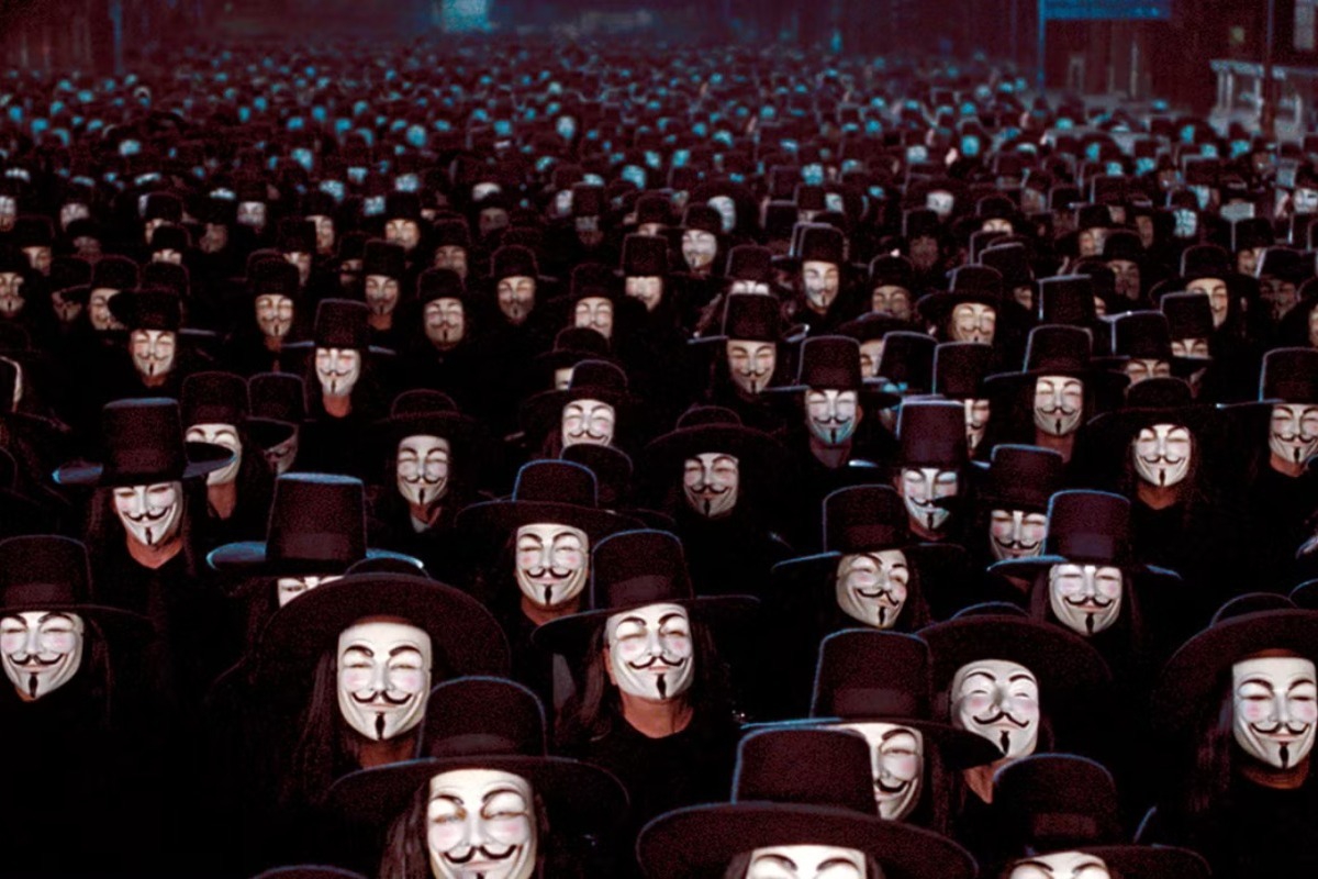 «Remember, remember the 5th of November»: Ο άνθρωπος ως το υπέρτατο σύμβολο