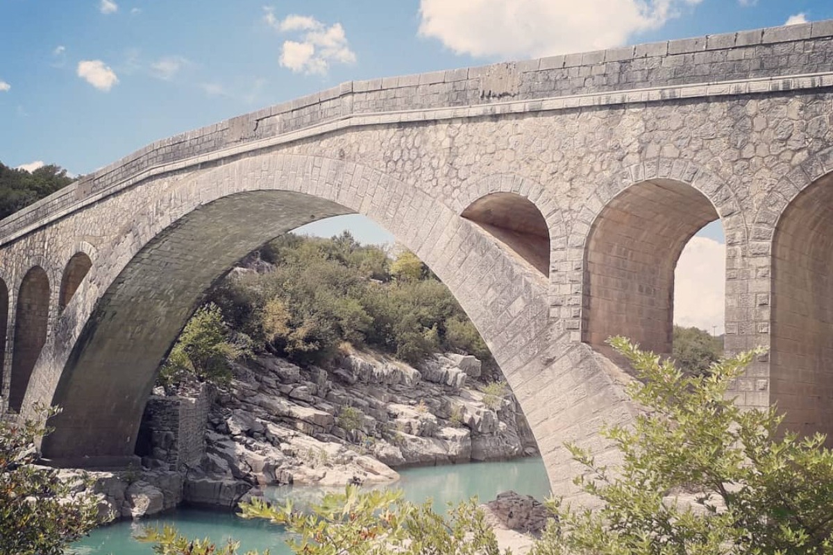 Το ελληνικό χωριό του «Αρχοντα των Δαχτυλιδιών» υπάρχει – και δεν ξέρει κανένας πού είναι!