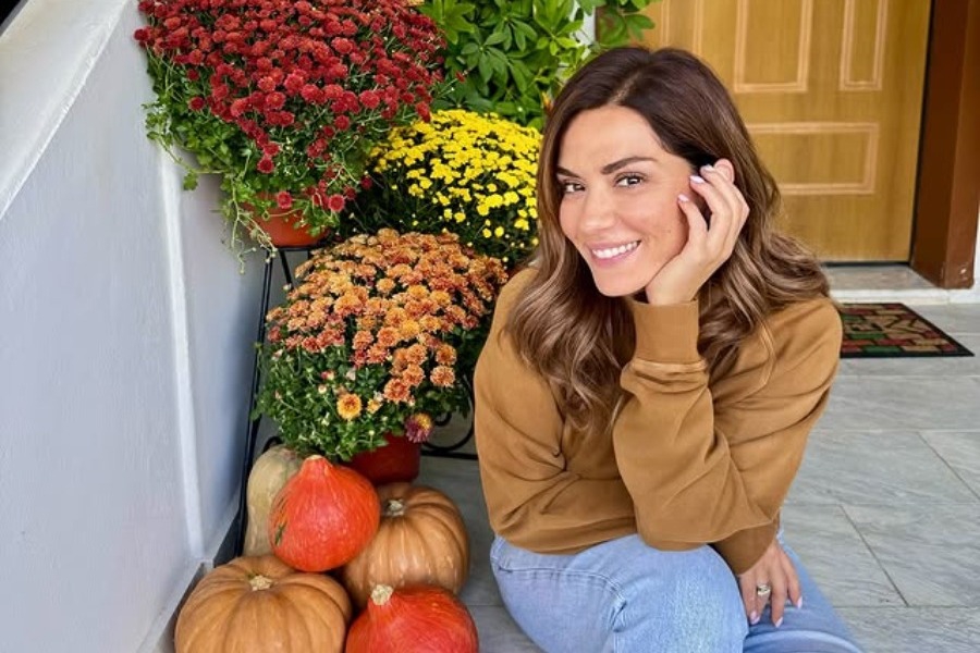 Το Σόι σου: Η Βάσω Λασκαράκη ευχαριστεί τον κόσμο μετά την επιστροφή της σειράς