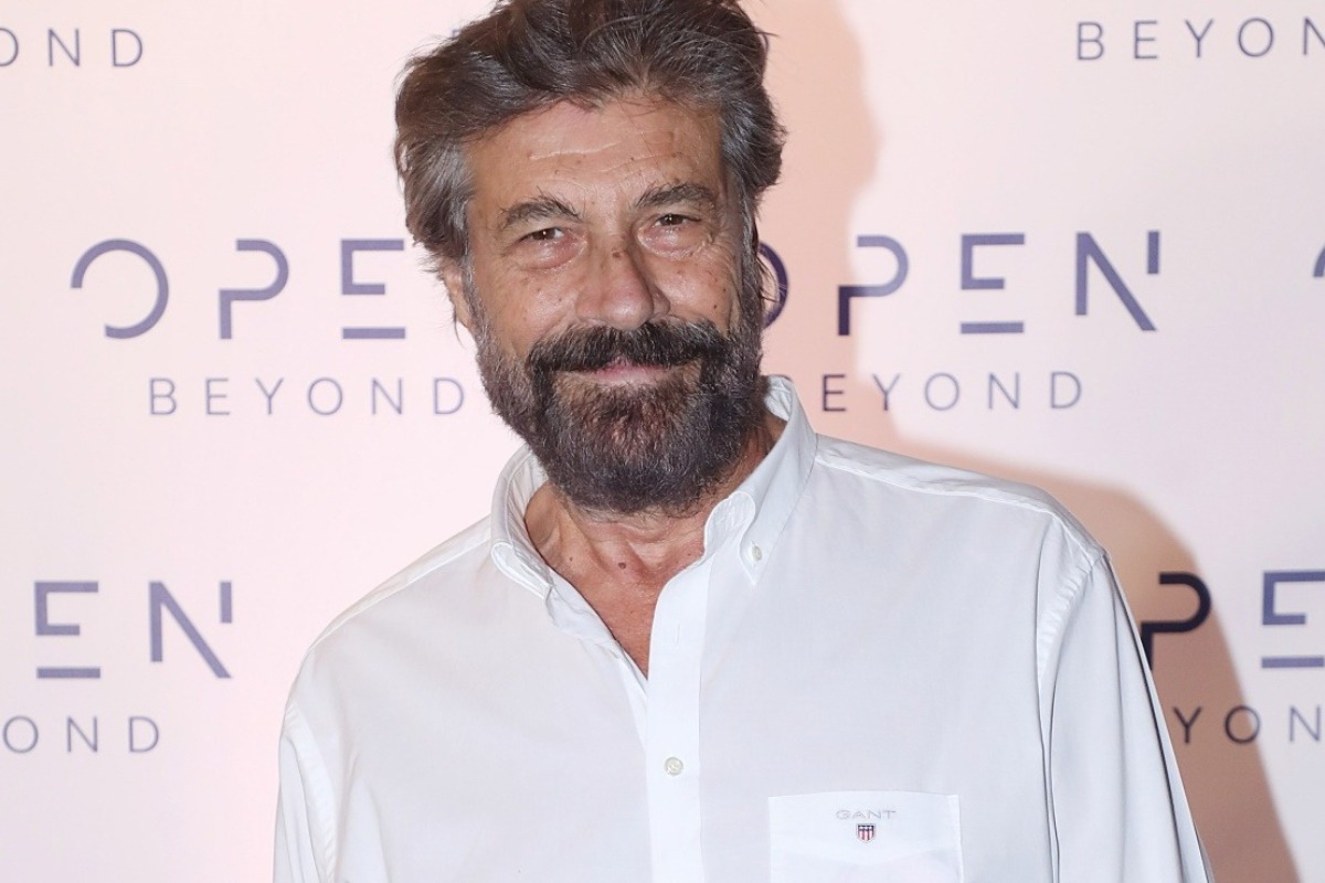Νίκος Βερλέκης: «Περνούσε και μύριζε τις μασχάλες των ηθοποιών για να δει ποιος είναι καθαρός»