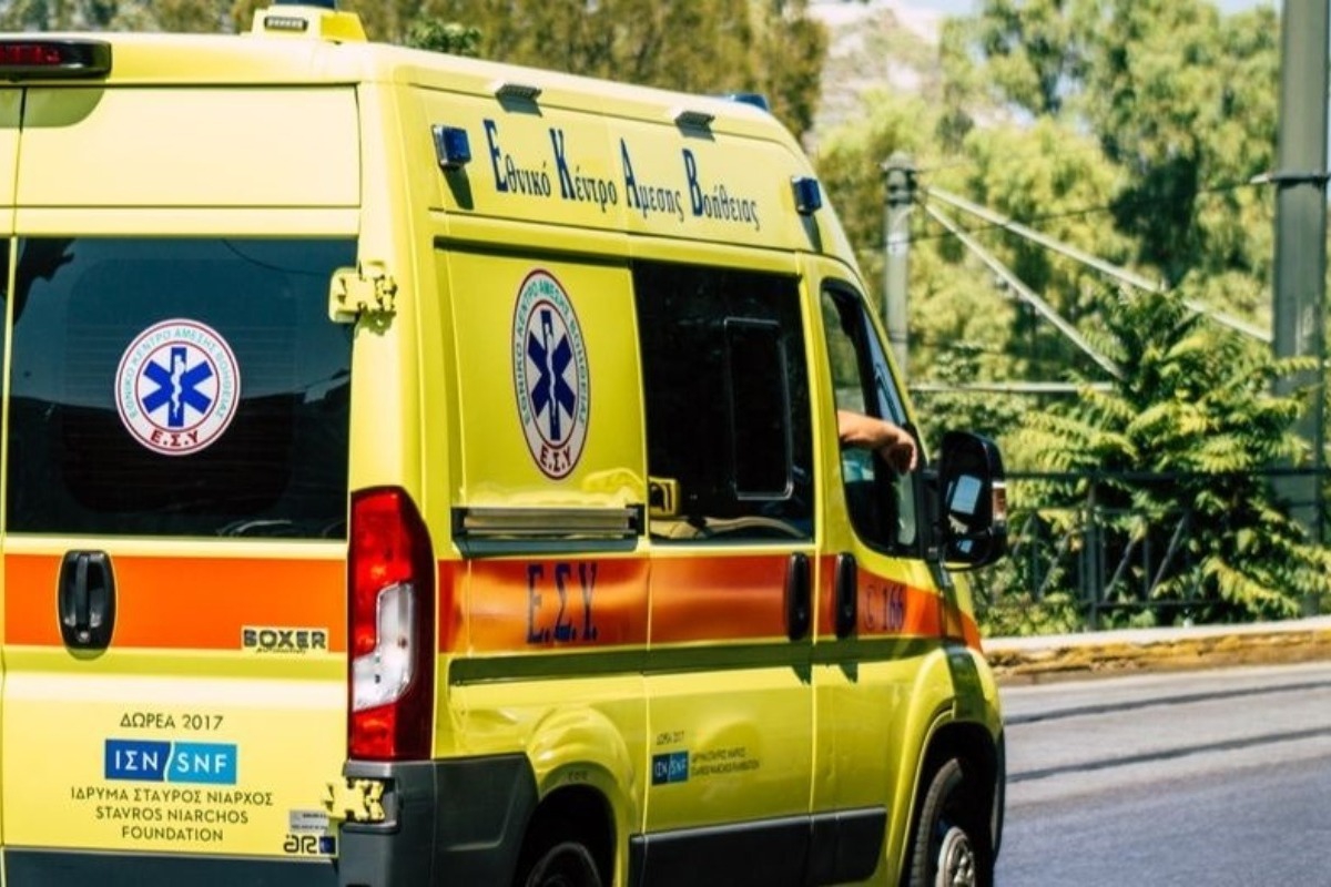 Κατερίνη: ΙΧ έπεσε σε γκρεμό στον Ανω Αγιο Ιωάννη – Απεγκλωβίστηκε τραυματισμένη γυναίκα