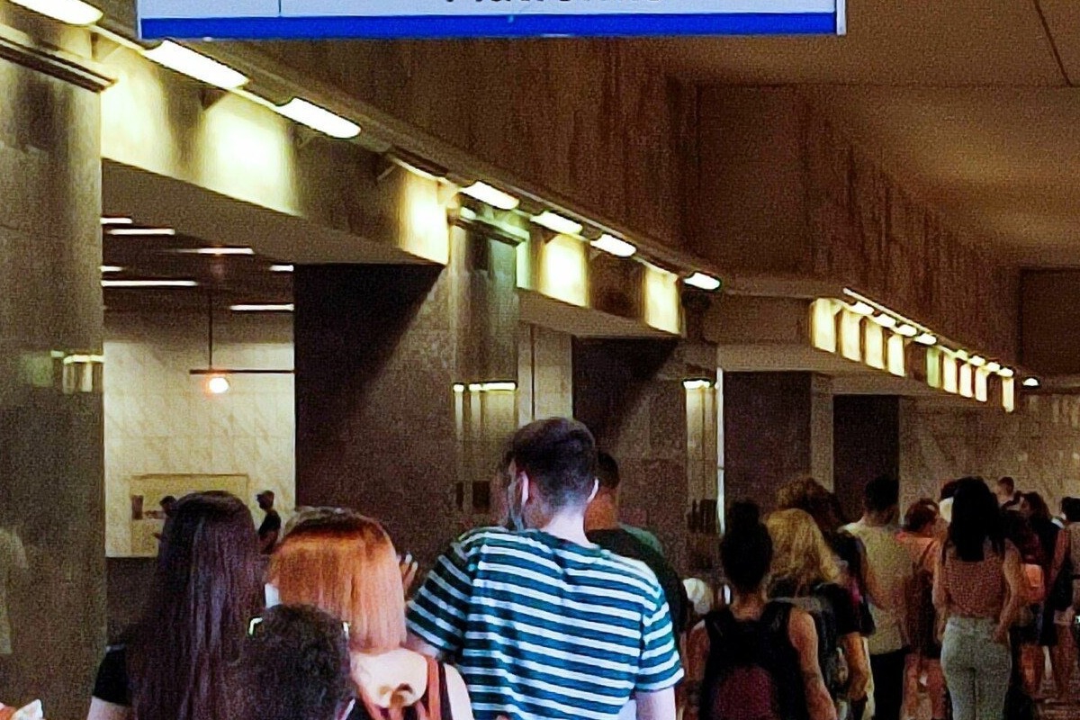 Δεν κλείνει τελικά ο σταθμός του μετρό «Σύνταγμα» σήμερα ‑ Νέα ανακοίνωση ΕΛΑΣ