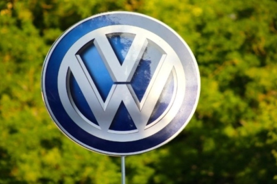 Σοβαρή κρίση στη Volkswagen: Πιθανό το λουκέτο σε τρία εργοστάσια, μαζικές απολύσεις και μειώσεις μισθών