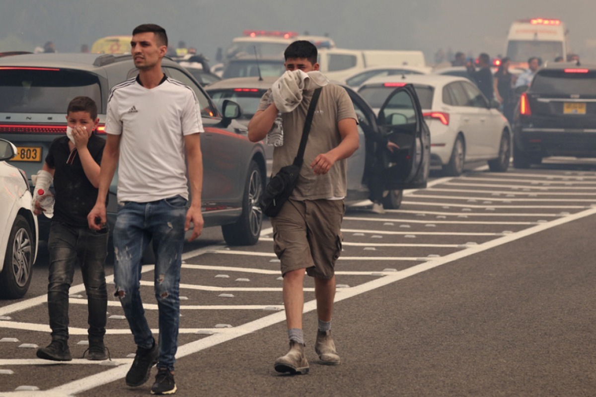 Σε πύρινο κλοιό η Ιερουσαλήμ ‑ Εκκενώνονται οικισμοί, έκλεισαν δρόμοι, ζητήθηκε βοήθεια και από την Ελλάδα