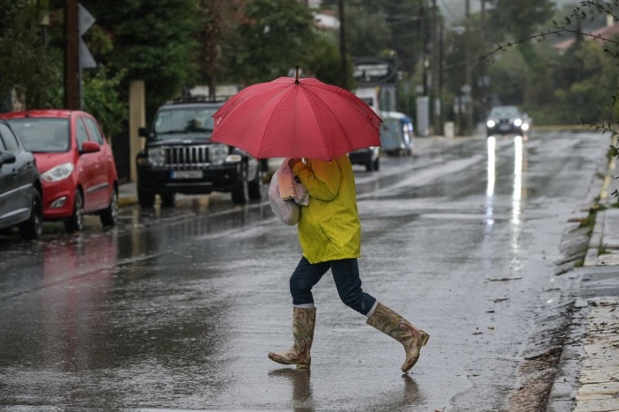 112 σε Μαγνησία, Εύβοια και Σποράδες: Καλεί τους κατοίκους να περιορίσουν τις μετακινήσεις τους την 28η Οκτωβρίου