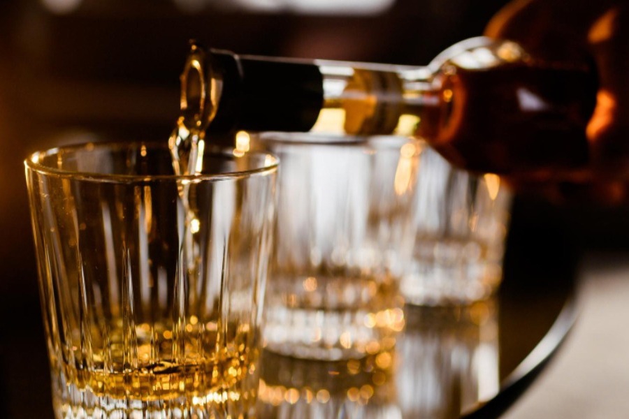 Ηράκλειο: 16χρονος κατέρρευσε μετά από κατανάλωση αλκοόλ σε σχολική εκδρομή