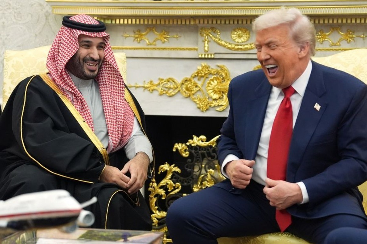 New York Times: Γιατί ο Σαουδάραβας πρίγκιπας πιέζει τον Τραμπ για να συνεχίσει τον πόλεμο στο Ιράν