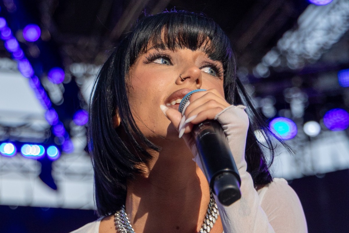 Η Marseaux λανσάρει viral video game εμπνευσμένο από τα 00s!