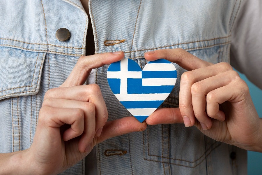 Τι είναι αυτό που γεμίζει τους Έλληνες με εθνική υπερηφάνεια