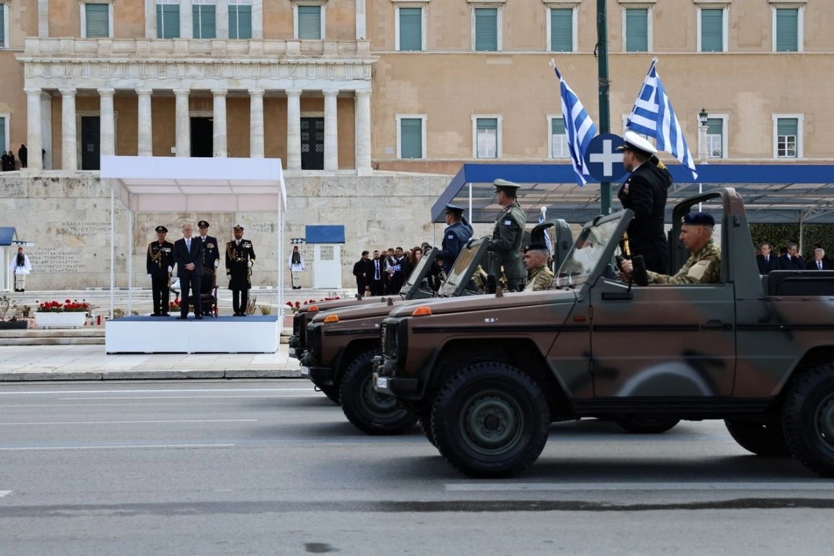 25η Μαρτίου: Δείτε live τη στρατιωτική παρέλαση στην Αθήνα