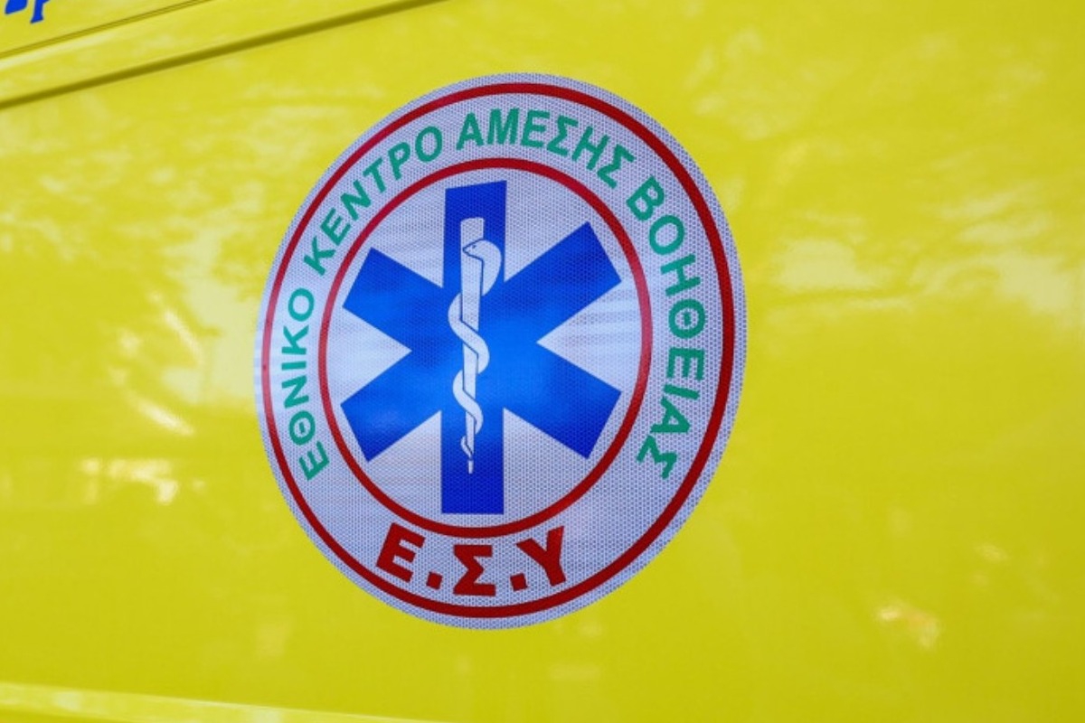 Ηλιούπολη: Έπεσαν από τον 6ο όροφο δύο 17χρονες ‑ Νεκρή η μία, διασωληνωμένη η φίλη της