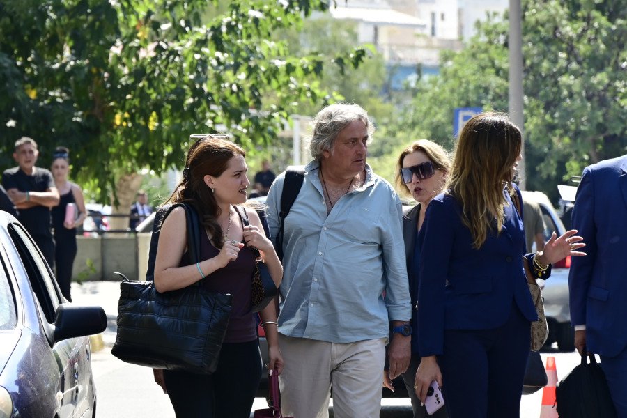 [389685] ΣΤΟΝ ΕΙΣΑΓΓΕΛΕΑ Ο ΥΠΝΟΘΕΡΑΠΕΥΤΗΣ ΠΟΥ ΕΜΠΛΕΚΕΤΑΙ ΣΤΗΝ ΥΠΟΘΕΣΗ ΤΟΥ ΘΑΝΑΤΟΥ ΤΟΥ ΤΡΑΓΟΥΔΙΣΤΗ ΓΙΩΡΓΟΥ ΜΑΖΩΝΑΚΗ(ΜΙΧΑΛΗΣ ΠΑΠΑΝΙΚΟΛΑΟΥ/EUROKINISSI)