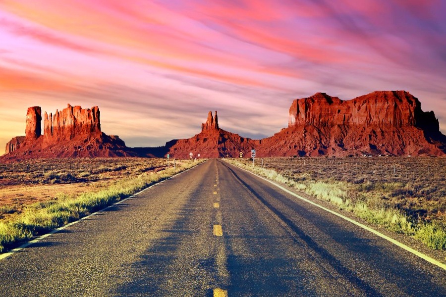 Ο δρόμος που διασχίζει δύο ηπείρους: Το ταξίδι των 30.000 χιλιομέτρων που λίγοι τολμούν