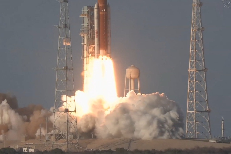 Artemis II: Ξεκίνησε η ιστορική αποστολή προς τη Σελήνη