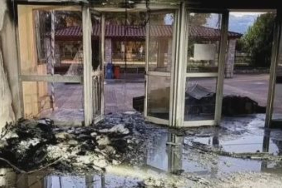 Ιτέα: Μαθητής βανδάλισε σχολείο δύο φορές σε 24 ώρες ‑ Έβαλε φωτιά και επέστρεψε για να συνεχίσει