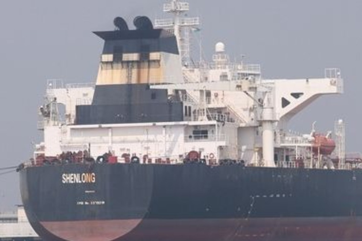 Τραμπ για τα Στενά του Ορμούζ: Όσοι προμηθεύονται πετρέλαιο από εκεί, να φροντίσουν για την ασφάλεια