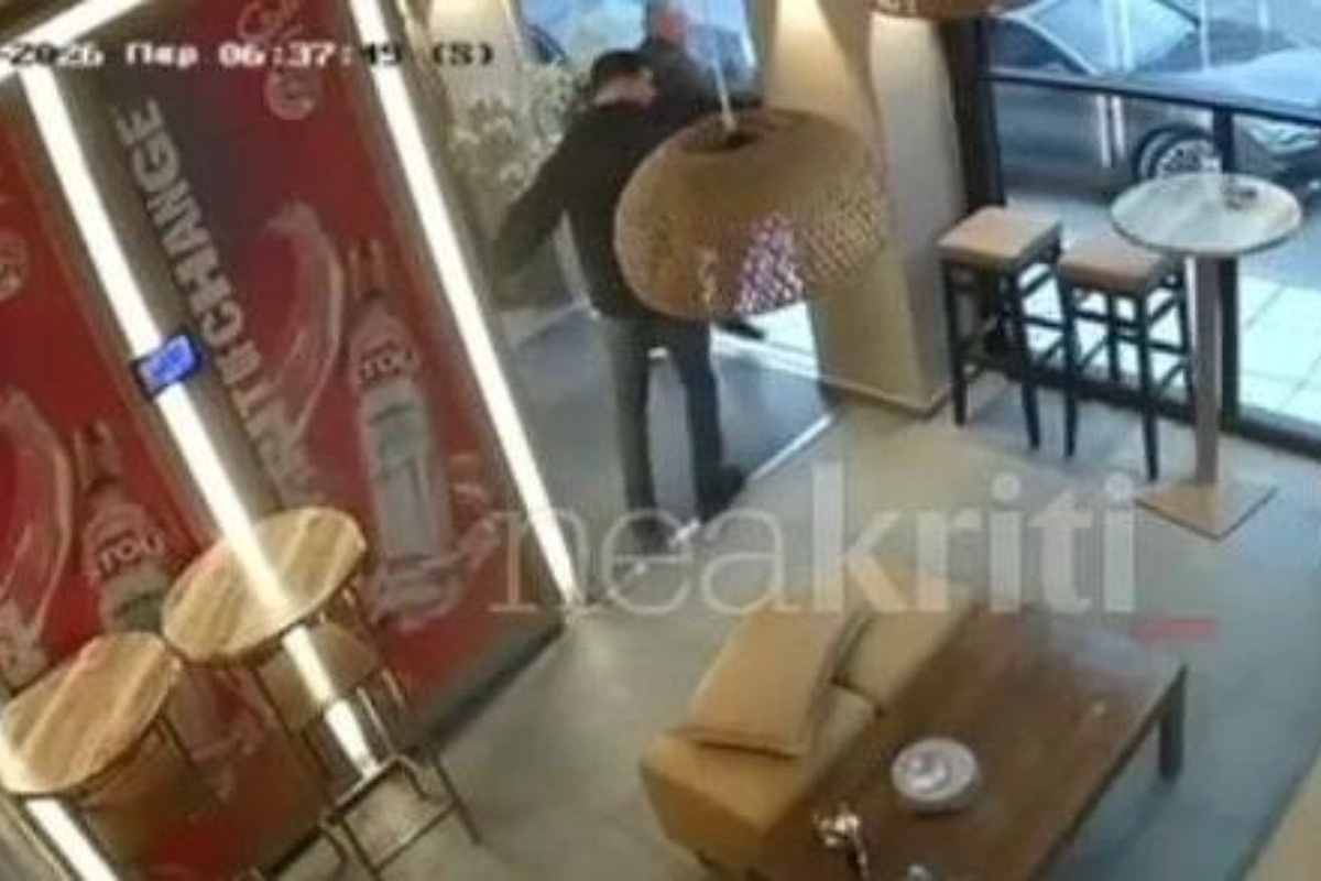 Κρήτη: Σκηνές τρόμου έξω από μπαρ στο Ηράκλειο ‑ Αγρια επίθεση σε 57χρονο πορτιέρη