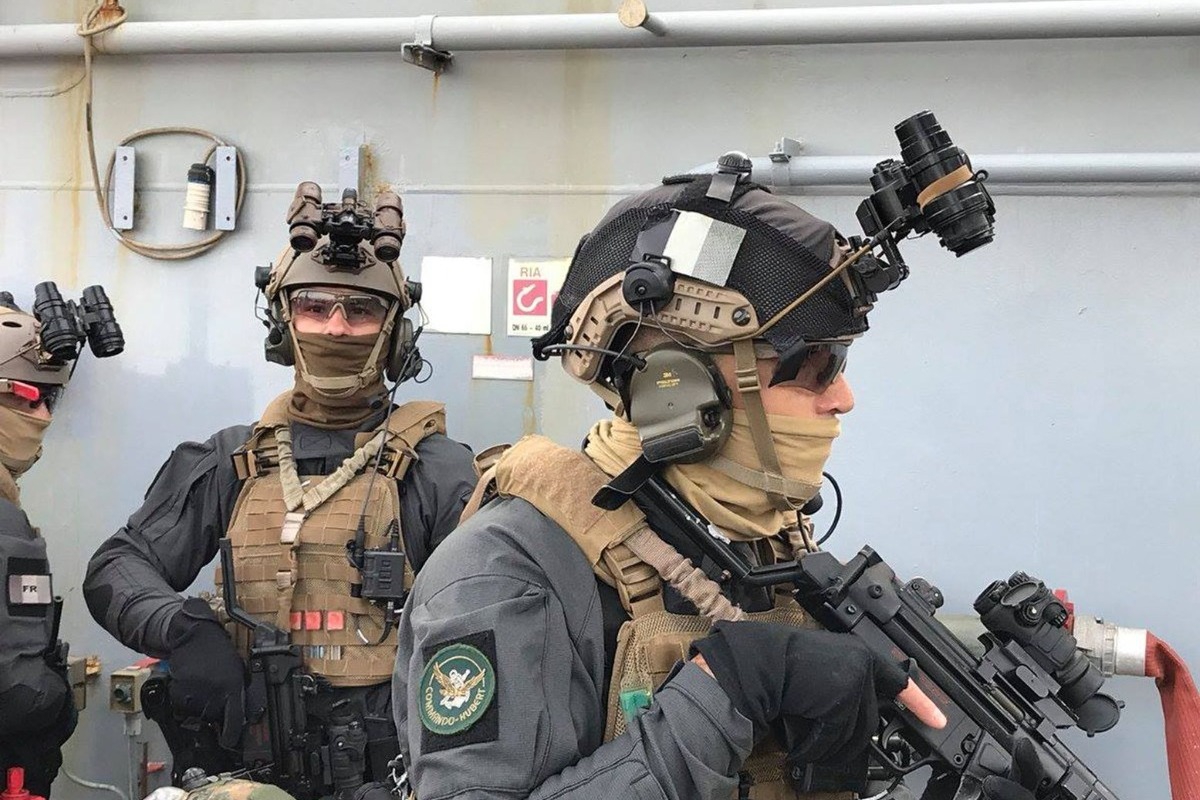 Μακρόν: Το γαλλικό πολεμικό ναυτικό κατέσχεσε το τάνκερ Deyna – Συνδέεται με τον ρωσικό στόλο «φάντασμα»