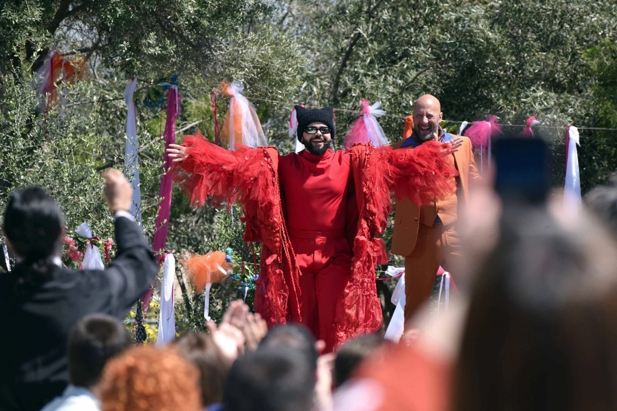 Eurovision 2026: Ο Akylas κάνει guest εμφάνιση σε σειρά στην τηλεόραση
