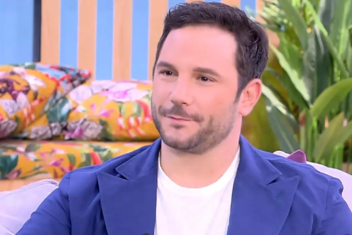 Ευθύμης Ζησάκης: Απαντά για το αν θα υπάρξει συνέχεια με τον Αρη και τη Μπέλα στο «Σόι σου»»