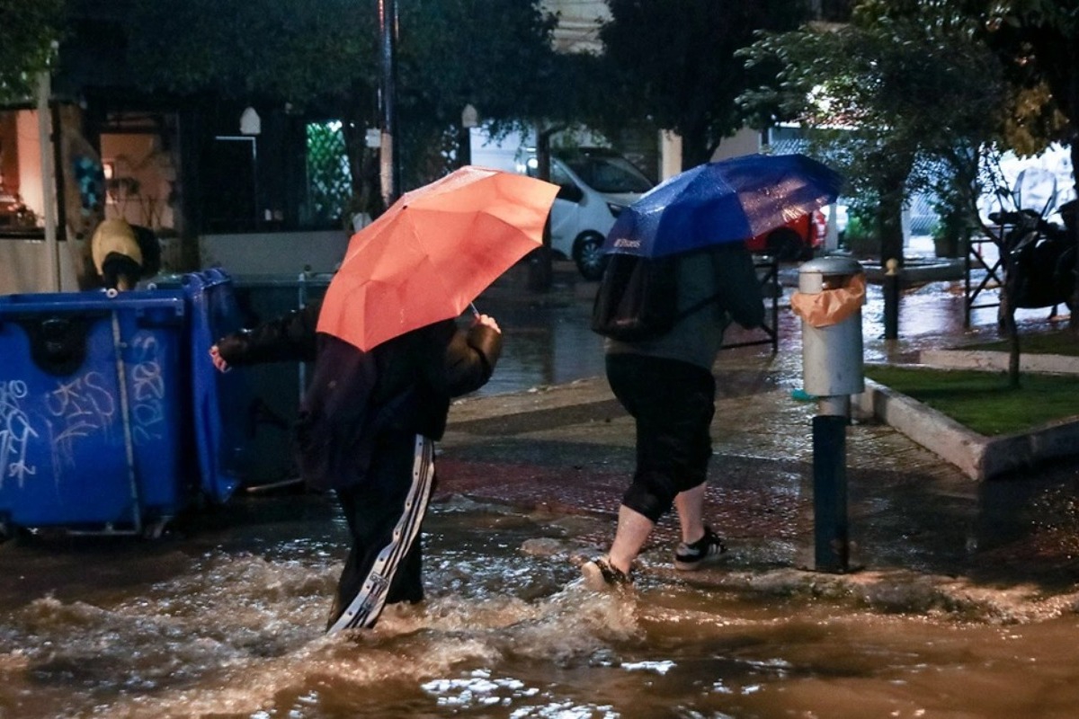 Προειδοποίηση για πιθανότητα σχηματισμού μετεωρολογικής βόμβας την Τρίτη και την Τετάρτη