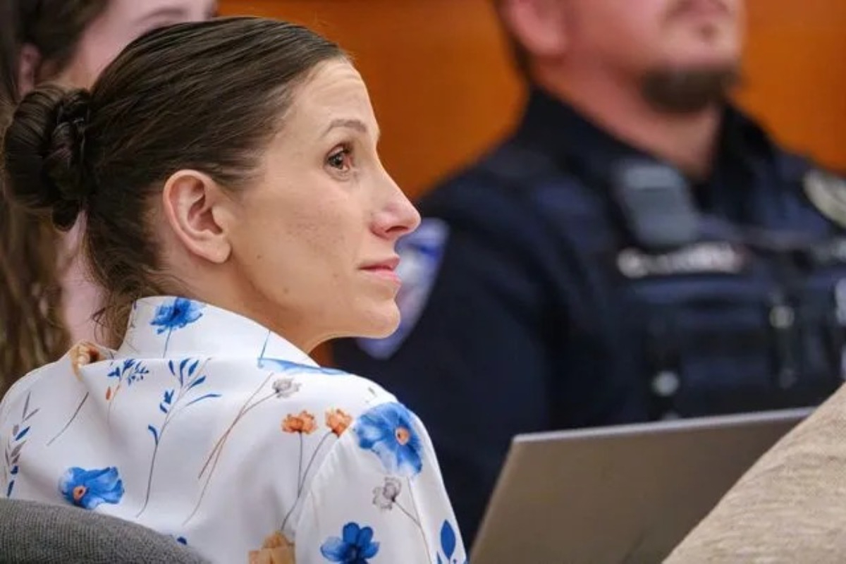 ΗΠΑ: Ένοχη για τη δολοφονία του συζύγου της η συγγραφέας που έγραψε βιβλίο για το πένθος