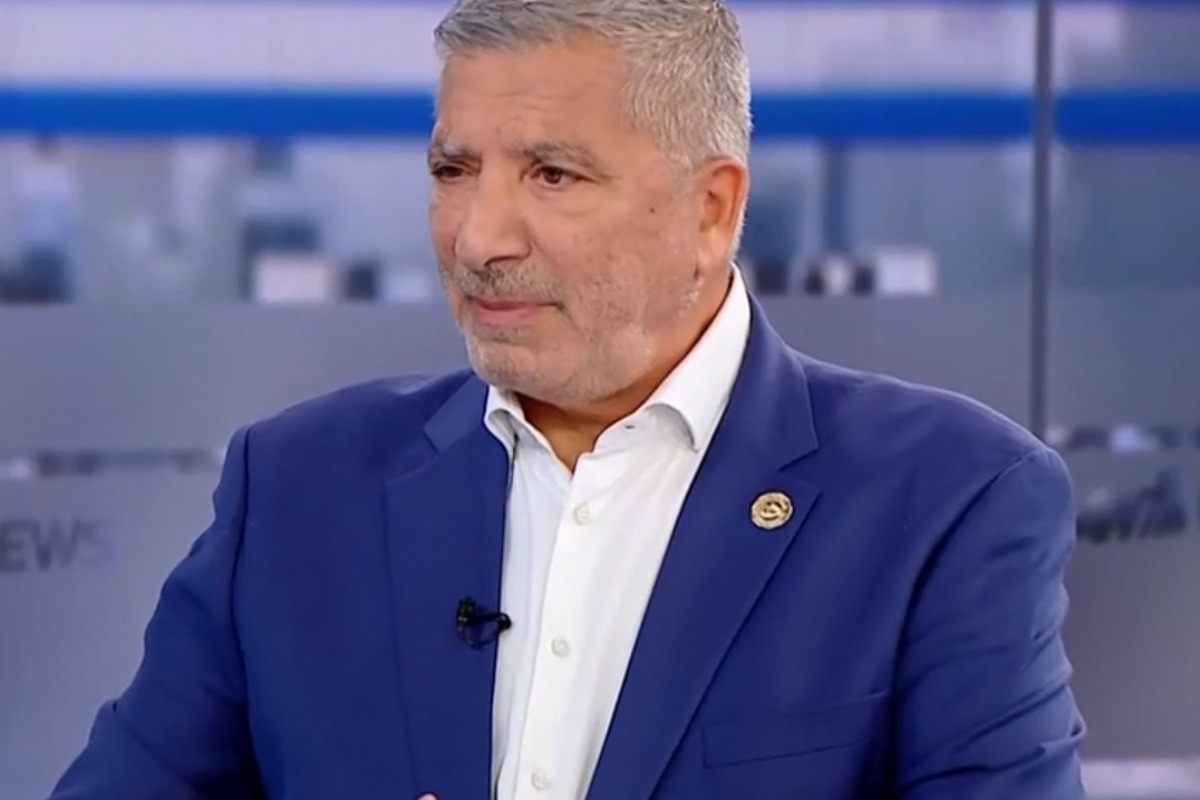 Πατούλης για το ιατρείο στην Καρνεάδου: «Δεν μας άνοιξαν, να μπαίναμε από το μπαλκόνι;»