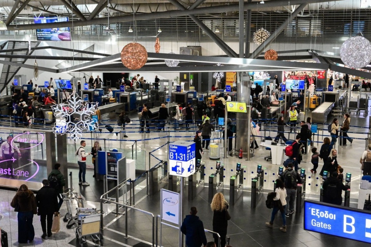 Προβλήματα στο FIR Αθηνών: Ξεκινούν και πάλι οι αφίξεις στα ελληνικά αεροδρόμια