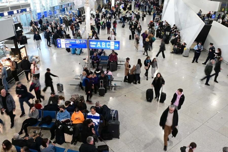 Μπλακ άουτ στο FIR Αθηνών: Τι προκάλεσε αυτόν τον «διαρκή θόρυβο» στις συχνότητες